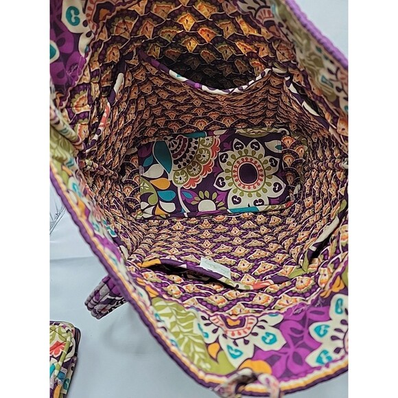 Vera Bradley Tote Bag Plum Crazy Retired Quilted W/ 2 Small Wallet/Wristlets - Picture 9 of 10